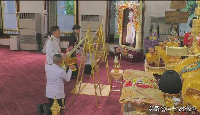 为前东家助阵，留洋球员徐彬重回青岛西海岸大学城体育场观战