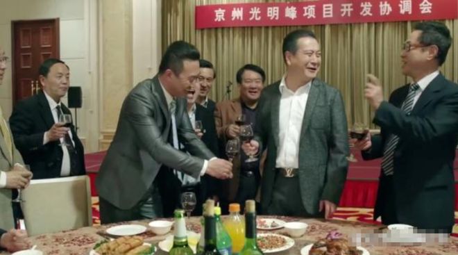 选举倒数90天闹内讧 馆长杠上国民党:2026你X妈给我下去!