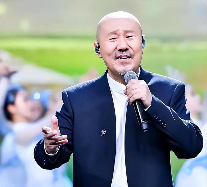 陪玩陪睡只是皮毛!继手伸进裤子后,又一女星自曝,50多都不放过