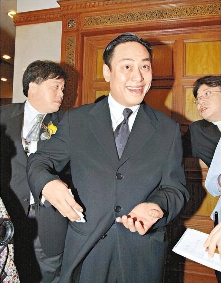 男篮击败荷兰却高兴不起来,杨瀚森表现不佳,郭士强批评王俊杰