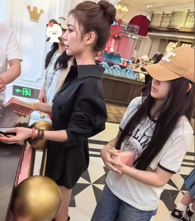 男子与妻子复婚半年后生下儿子,5年后再次离婚,男方发现儿子非亲生