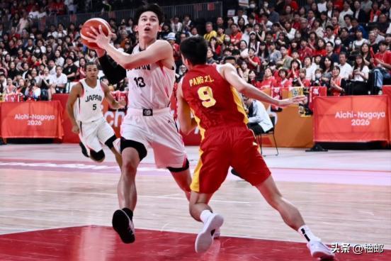 曝CBA三顶薪合同！郭昊文获3年顶薪，林庭谦待确定，付豪继续顶薪