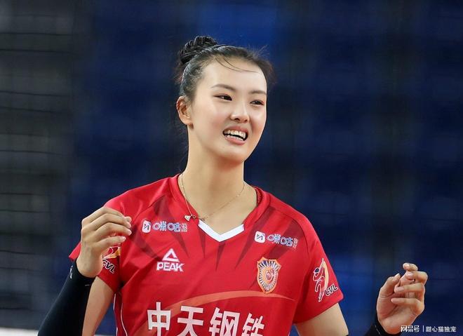 重庆女子逃单后续，身份被扒是惯犯 商贩集体拉黑，正脸曝光已社死