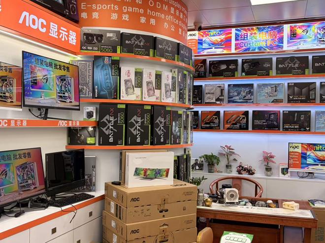 70人团伙明码标价搞垮80家店，直接放狠话：“敢反抗就查死你！”